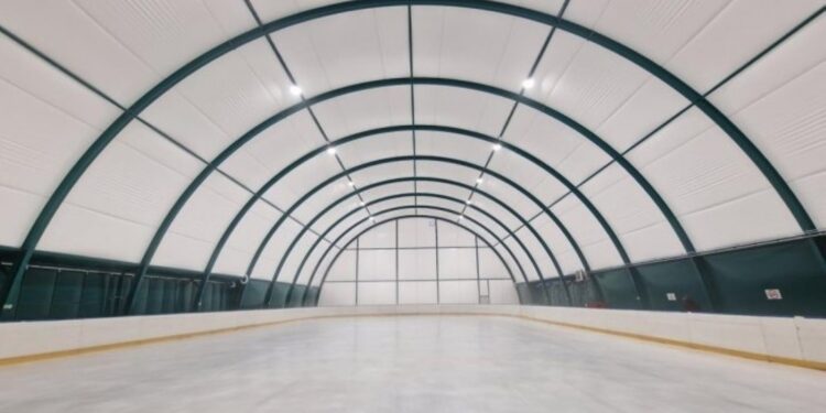 Lodowisko w Stopnicy wraca w nowej odsłonie