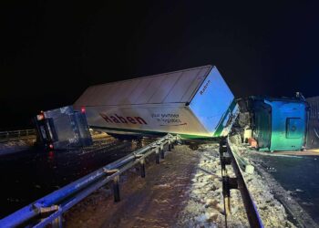 Uwaga kierowcy! Zablokowana trasa S7 w obu kierunkach - Radio Kielce v