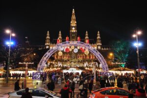 Muzyczne podróże przez świat. Jarmarki bożonarodzeniowe na świecie - Radio Kielce Christkindlmarkt. Wiedeń. Austria. Fot. Wikipedia