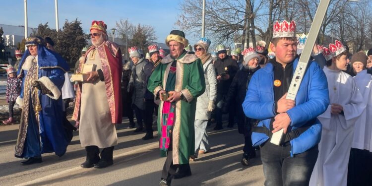 06.01.2026. Starachowice. Orszak Trzech Króli / Fot. Anna Głąb - Radio Kielce