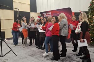 05.12.2025. Radio Kielce. Nagrania do pastorałki Radia Kielce / Fot. Oliwia Woźniak - Radio Kielce