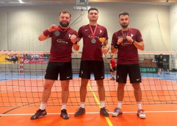 Historyczny sukces Smeczu Włoszczowa. Dwa srebra na mistrzostwach Polski