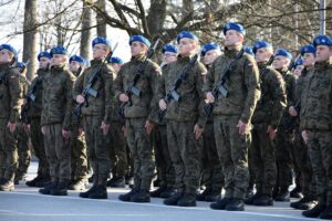 Kolejni żołnierze zasilili szeregi wojska - Radio Kielce 13.12.2025. Kielce. Centrum Przygotowań do Misji Zagranicznych. Przysięga wojskowa / Fot. kpt. Ewa Kózka, rzecznik prasowy CPdMZ