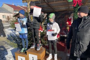 30.12.2025. Szydłów. 44. Uliczne Biegi Sylwestrowe / Fot. Kamil Król - Radio Kielce