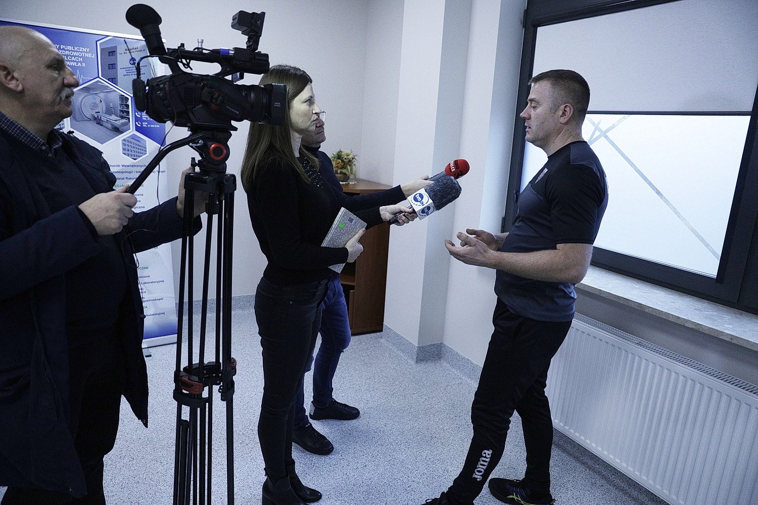 Stop agresji wobec medyków - Radio Kielce 01.12.2025. Kielce. Szpital MSWiA. Inauguracja kampanii „Stop przemocy wobec medyków” / Fot. Jarosław Kubalski - Radio Kielce