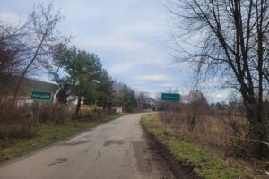 Pielaszów w gminie Wilczyce. Otwarcie po remoncie drogi powiatowej / Fot. Grażyna Szlęzak-Wójcik - Radio Kielce