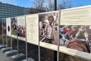 15.12.2025. Kielce. Ogród Wolności. Wystawa „Cisza, która krzyczy” / Fot. Marcin Marszałek - Radio Kielce