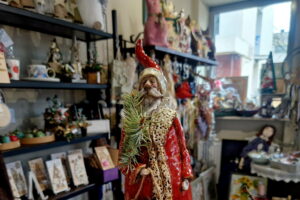 Ozdoby świąteczne kryjące historie ludzi - Radio Kielce Ozdoby świąteczne kryjące historie ludzi - Radio Kielce