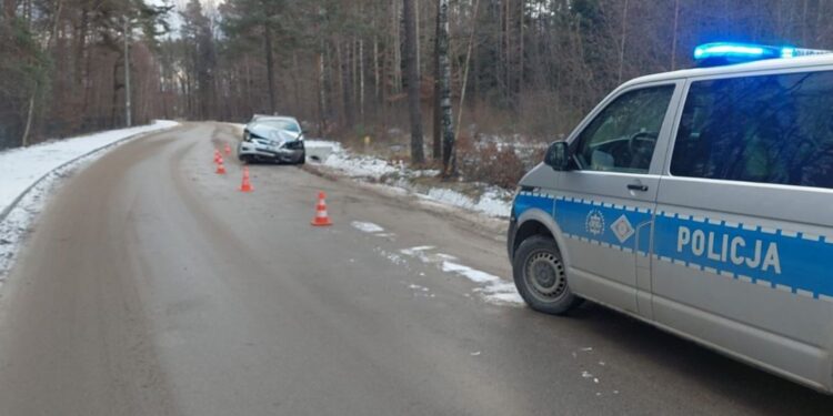 30.12.2025. Dąbrowa. Wypadek / Fot. policja