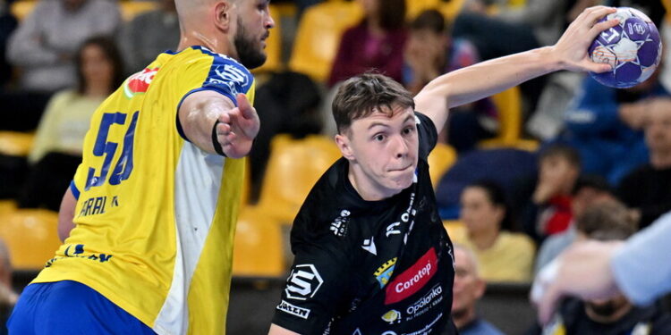 Rozbili przeciwnika w ostatnim meczu - Radio Kielce Rozbili przeciwnika w ostatnim meczu