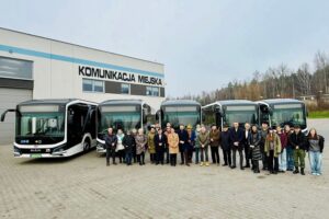 Nowe autobusy elektryczne w Starachowicach - Radio Kielce Starachowice. Nowe autobusy elektryczne / Fot. Marek Materek - Facebook