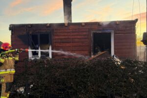 10.12.2025. Wielka Wieś. Pożar domu / Fot. Miasto i Gmina Wąchock - Facebook