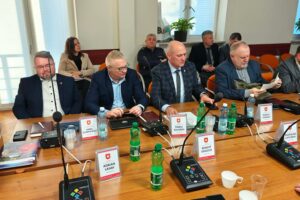 30.12.2025. Busko-Zdrój. Sesja rady miejskiej / Fot. Marta Gajda-Kruk - Radio Kielce