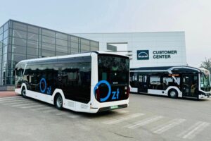 Nowe autobusy elektryczne w Starachowicach - Radio Kielce Starachowice. Nowe autobusy elektryczne / Fot. Marek Materek - Facebook