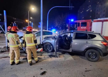 Ranne dwie osoby. Nie działała sygnalizacja świetlna - Radio Kielce Ranne dwie osoby. Nie działała sygnalizacja świetlna