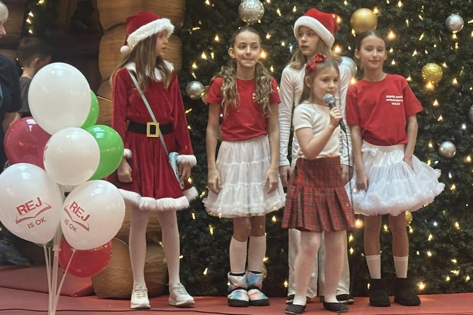 „Miłość przyszła na świat”. Wyjątkowe widowisko uczniów