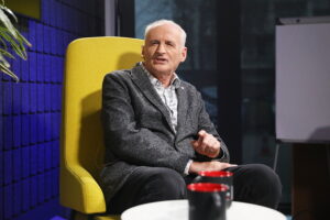 Audycja „Dzień dobry to ja! Rozmowy inne niż wszystkie w Radiu Kielce”. Krzesimir Dębski / Fot. Wiktor Taszłow - Radio Kielce