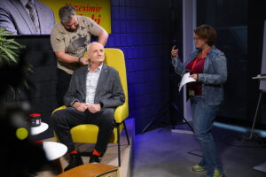 Audycja „Dzień dobry to ja! Rozmowy inne niż wszystkie w Radiu Kielce”. Krzesimir Dębski / Fot. Wiktor Taszłow - Radio Kielce