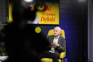 Audycja „Dzień dobry to ja! Rozmowy inne niż wszystkie w Radiu Kielce”. Krzesimir Dębski / Fot. Wiktor Taszłow - Radio Kielce