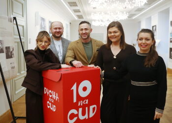 Wkrótce finał "Dychy na Cud". Amelka i Wiktoria wciąż liczą na wsparcie - Radio Kielce Wkrótce finał "Dychy na Cud". Amelka i Wiktoria wciąż liczą na wsparcie