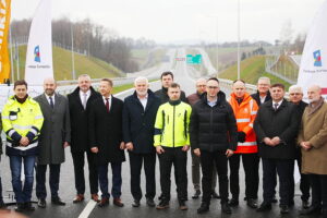 Obwodnica Opatowa gotowa. Zobacz przejazd [ZDJĘCIA, WIDEO] - Radio Kielce