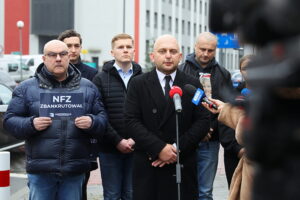 Konieczna jest natychmiastowa reforma służby zdrowia - twierdzą przedstawiciele Konfederacji Nowej Nadziei - Radio Kielce Konieczna jest natychmiastowa reforma służby zdrowia - twierdzą przedstawiciele Konfederacji Nowej Nadziei