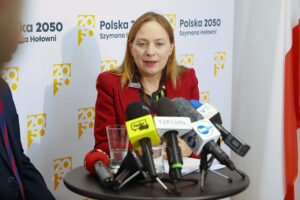 Będą ogromne pieniądze na obronność - zapowiedziała w Kielcach minister Pełczyńska-Nałęcz - Radio Kielce 10.12.2025. Kielce. Spotkanie z minister Katarzyną Pełczyńską-Nałęcz / Fot. Wiktor Taszłow - Radio Kielce
