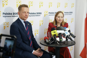 Będą ogromne pieniądze na obronność - zapowiedziała w Kielcach minister Pełczyńska-Nałęcz - Radio Kielce Będą ogromne pieniądze na obronność - zapowiedziała w Kielcach minister Pełczyńska-Nałęcz