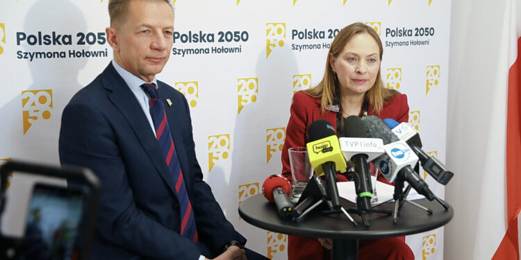 Będą ogromne pieniądze na obronność - zapowiedziała w Kielcach minister Pełczyńska-Nałęcz - Radio Kielce Będą ogromne pieniądze na obronność - zapowiedziała w Kielcach minister Pełczyńska-Nałęcz