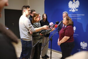144 lekarzy rozpoczęło specjalizację - Radio Kielce 11.12.2025. Kielce. Podsumowanie kwalifikacji na specjalizacje medyczne / Fot. Wiktor Taszłow - Radio Kielce