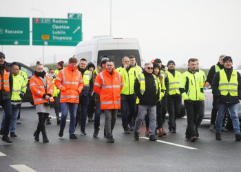 Obwodnica Opatowa gotowa. Zobacz przejazd [ZDJĘCIA, WIDEO]