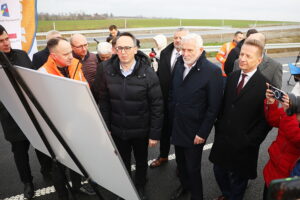 Obwodnica Opatowa gotowa. Zobacz przejazd [ZDJĘCIA, WIDEO] - Radio Kielce