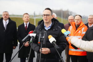 Obwodnica Opatowa gotowa. Zobacz przejazd [ZDJĘCIA, WIDEO] - Radio Kielce