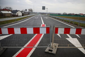 Obwodnica Opatowa gotowa. Zobacz przejazd [ZDJĘCIA, WIDEO] - Radio Kielce