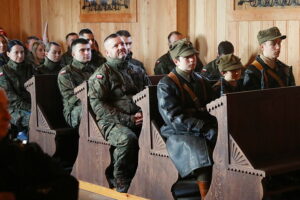 Upamiętnili bohaterów związanych z Białogonem - Radio Kielce 13.12.2025. Białogon. II Rajd Pamięci Zapomnianych Bohaterów / Fot. Wiktor Taszłow - Radio Kielce