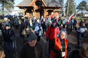 Upamiętnili bohaterów związanych z Białogonem - Radio Kielce 13.12.2025. Białogon. II Rajd Pamięci Zapomnianych Bohaterów / Fot. Wiktor Taszłow - Radio Kielce