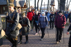 Upamiętnili bohaterów związanych z Białogonem - Radio Kielce 13.12.2025. Białogon. II Rajd Pamięci Zapomnianych Bohaterów / Fot. Wiktor Taszłow - Radio Kielce