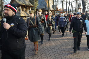 Upamiętnili bohaterów związanych z Białogonem - Radio Kielce 13.12.2025. Białogon. II Rajd Pamięci Zapomnianych Bohaterów / Fot. Wiktor Taszłow - Radio Kielce