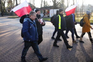 Upamiętnili bohaterów związanych z Białogonem - Radio Kielce 13.12.2025. Białogon. II Rajd Pamięci Zapomnianych Bohaterów / Fot. Wiktor Taszłow - Radio Kielce