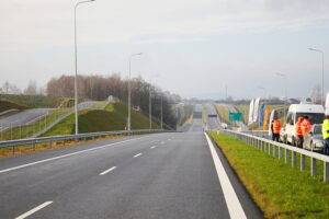 Obwodnica Opatowa gotowa. Zobacz przejazd [ZDJĘCIA, WIDEO] - Radio Kielce