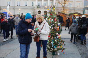 Na Rynku rozpoczął się świąteczny jarmark - Radio Kielce 13.12.2025. Kielce. Kielecki Jarmark Świąteczny / Fot. Wiktor Taszłow - Radio Kielce