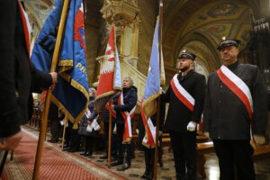 W kieleckiej katedrze modlono się za ofiary stanu wojennego - Radio Kielce W kieleckiej katedrze modlono się za ofiary stanu wojennego