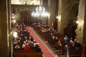 W kieleckiej katedrze modlono się za ofiary stanu wojennego - Radio Kielce W kieleckiej katedrze modlono się za ofiary stanu wojennego - Radio Kielce