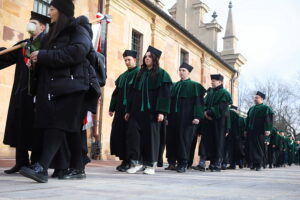 17.12.2025. Kielce. Ostatnie pożegnanie profesora Jacka Semaniaka / Fot. Wiktor Taszłow - Radio Kielce