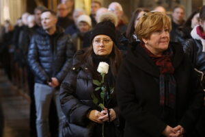 17.12.2025. Kielce. Ostatnie pożegnanie profesora Jacka Semaniaka / Fot. Wiktor Taszłow - Radio Kielce