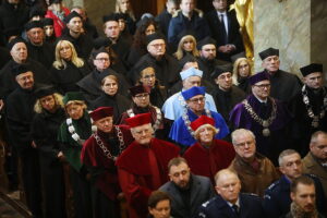 17.12.2025. Kielce. Ostatnie pożegnanie profesora Jacka Semaniaka / Fot. Wiktor Taszłow - Radio Kielce