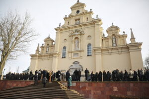 17.12.2025. Kielce. Ostatnie pożegnanie profesora Jacka Semaniaka / Fot. Wiktor Taszłow - Radio Kielce