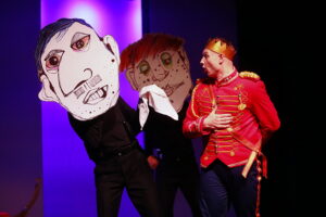 Klasyka nie traci na aktualności. Król Maciuś Pierwszy na scenie „Kubusia” - Radio Kielce Klasyka nie traci na aktualności. Król Maciuś Pierwszy na scenie „Kubusia” - Radio Kielce