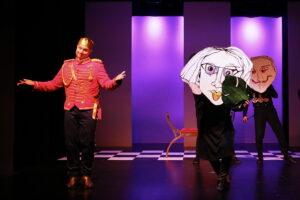 Klasyka nie traci na aktualności. Król Maciuś Pierwszy na scenie „Kubusia” - Radio Kielce Klasyka nie traci na aktualności. Król Maciuś Pierwszy na scenie „Kubusia” - Radio Kielce