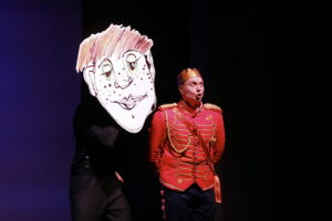 Klasyka nie traci na aktualności. Król Maciuś Pierwszy na scenie „Kubusia” - Radio Kielce Klasyka nie traci na aktualności. Król Maciuś Pierwszy na scenie „Kubusia” - Radio Kielce